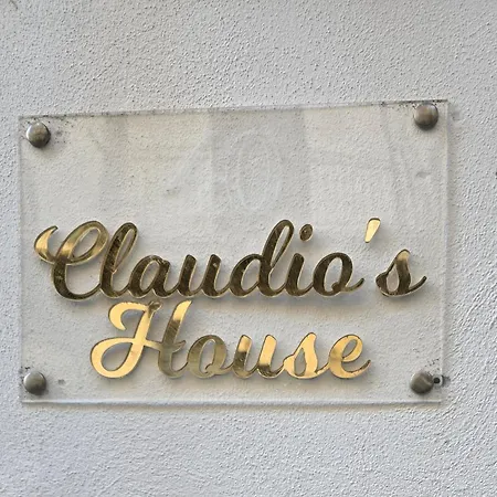 شقة Claudio House